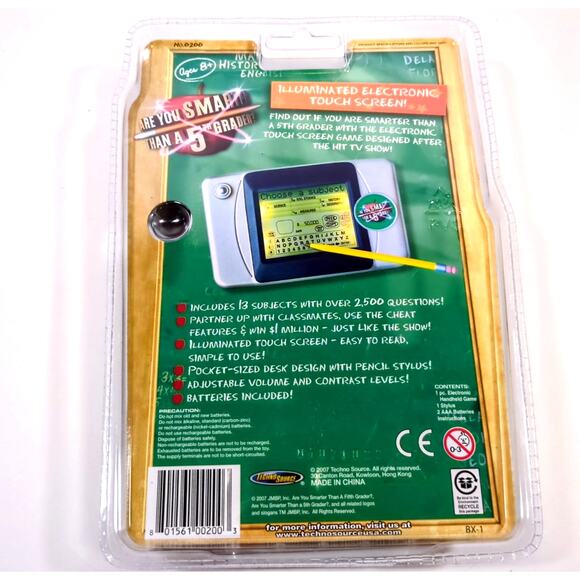 Are You Smarter Than a 5th Grader? Electronic Handheld Game 2007 NIP New Sealed - Picture 2 of 2